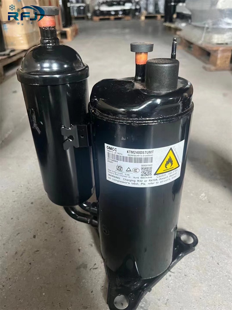 Rotary compressor Rotary compressor